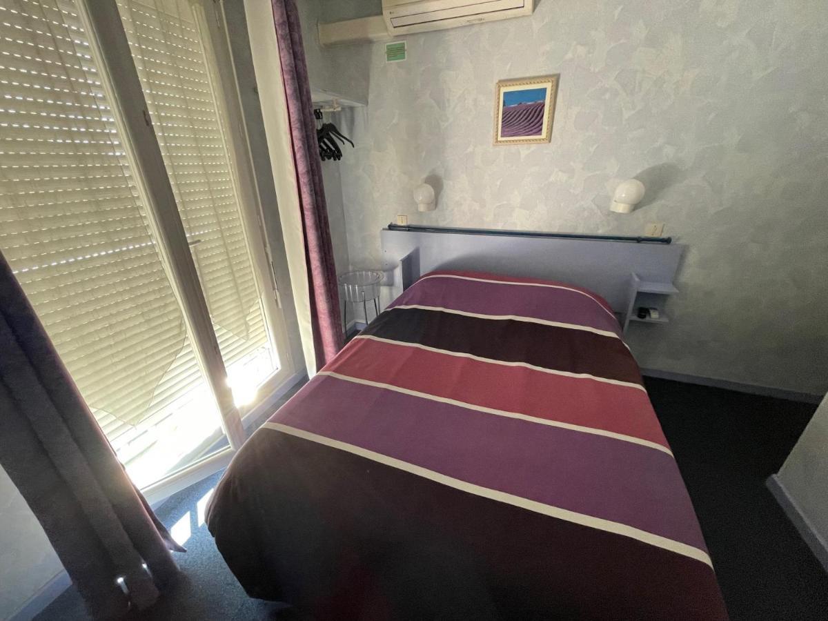 Hotel Du Lez Bollène Εξωτερικό φωτογραφία